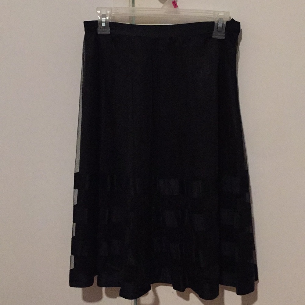 W.D.N.Y.  Skirt
